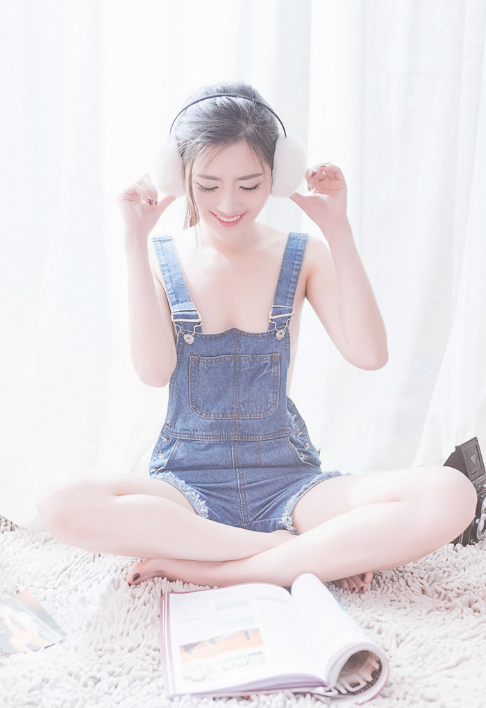 唐伯虎鸳鸯秘谱图 唐伯虎十大侍女图(5)(点击浏览下一张趣图)
