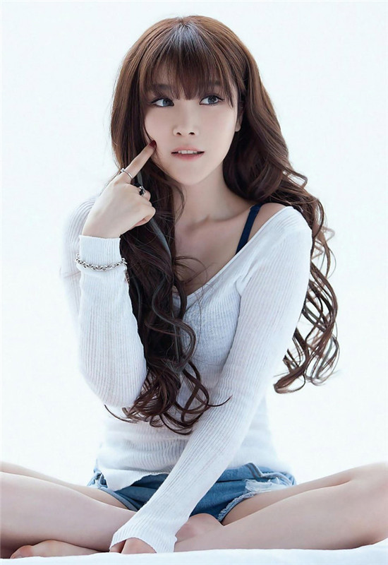 弟弟手机里妈妈照片 我的手机里妈妈的照片(点击浏览下一张趣图)