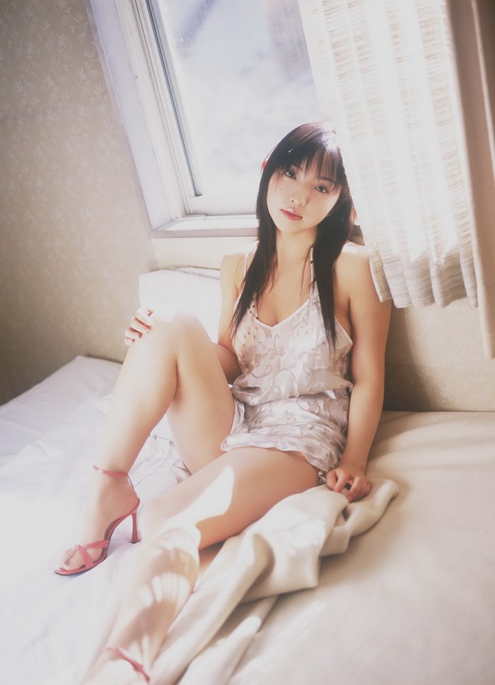 美女互相撕内衣和内裤 美女互相撕衣图片(6)(点击浏览下一张趣图)