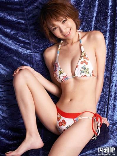 椎名光下马番号大全 椎名ひかる和小男孩作品封面图片(53)(点击浏览下一张趣图)
