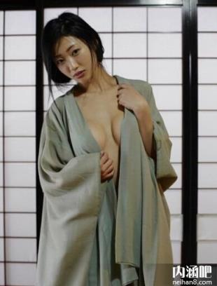 坛蜜av作品图片 壇蜜甜蜜皮鞭全集 齐藤支静加主演的15部电影 だん みつ(17)(点击浏览下一张趣图)