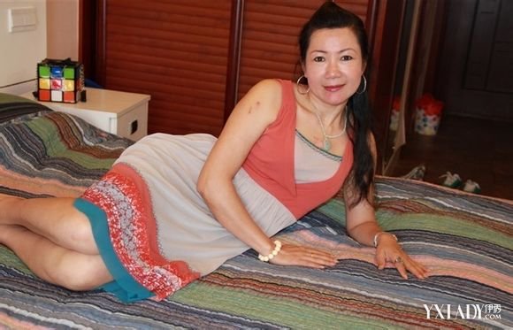 发一组真实熟女的照片，风韵依存百媚生(2)(点击浏览下一张趣图)