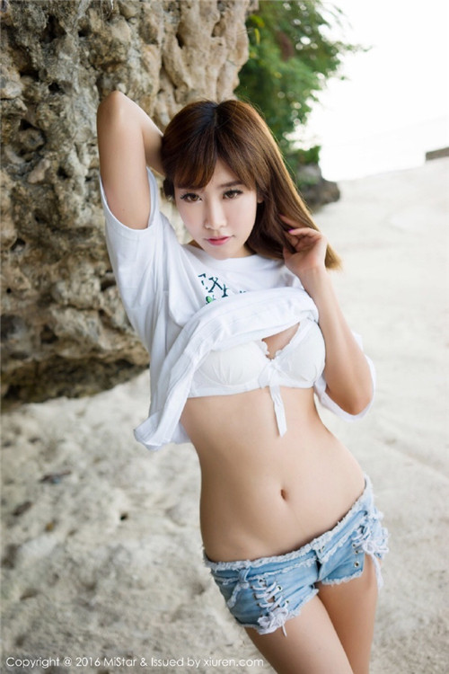 张钧甯穿的太紧裤子图 美女运动裤子图片 裤子大紧图片(点击浏览下一张趣图)