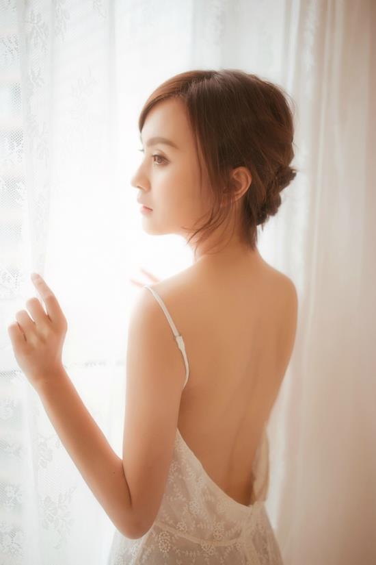 透明薄纱性感美女唯美诱惑人体写真(5)(点击浏览下一张趣图)
