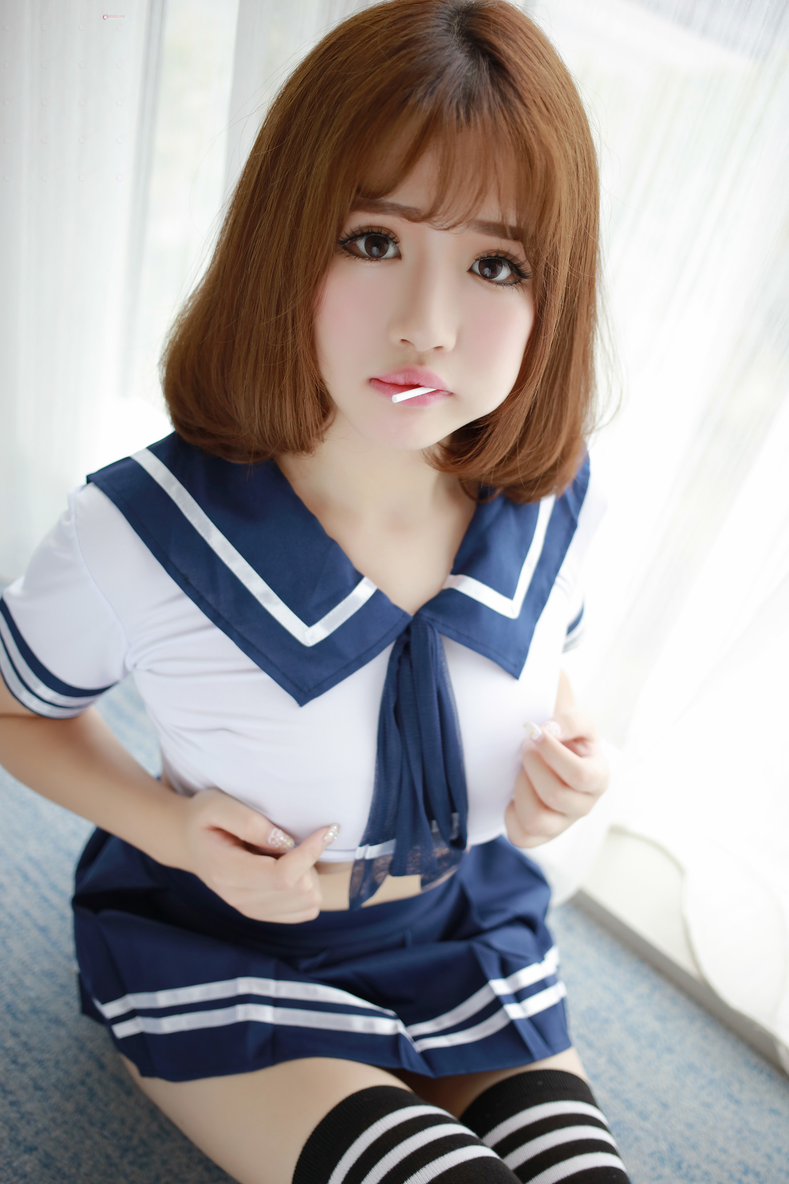 MFStar徐cake学生装制服诱惑写真集(8)(点击浏览下一张趣图)