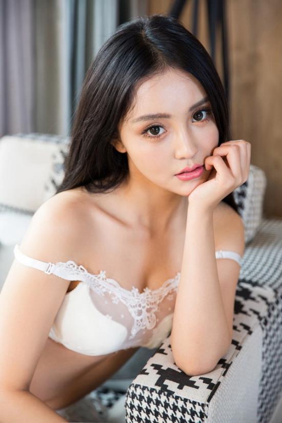 性感女神张鑫私房诱惑写真(7)(点击浏览下一张趣图)