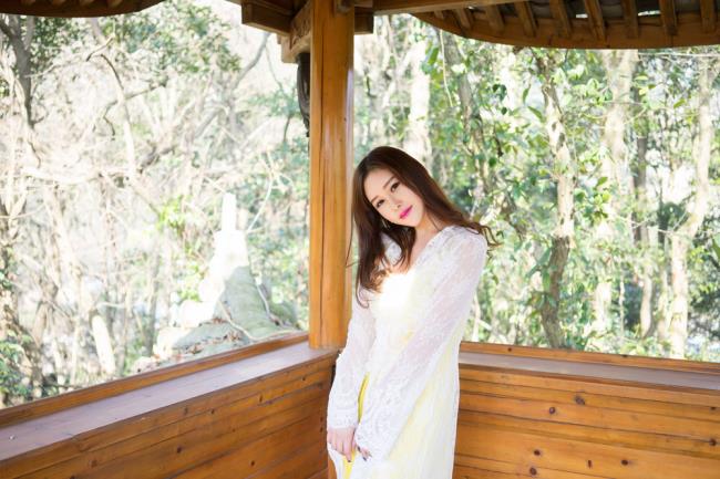 性感可爱大胸美女于姬Una旅拍性感图片(9)(点击浏览下一张趣图)