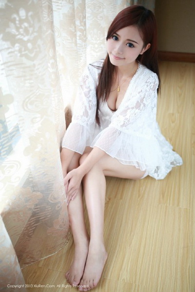 女明星来例假尴尬图片 女明星拍戏突然来月经 女明星来月经图片(4)(点击浏览下一张趣图)