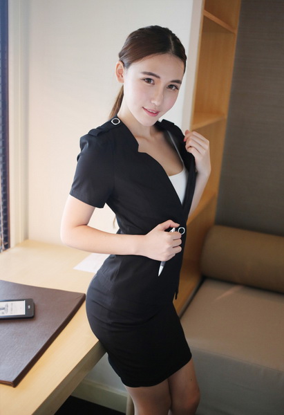 金发美女25q怡春院 怡春院迅雷下载 怡春院是什么在线图片(8)(点击浏览下一张趣图)