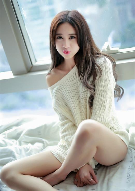 模特美女性感美腿私房诱惑写真(6)(点击浏览下一张趣图)