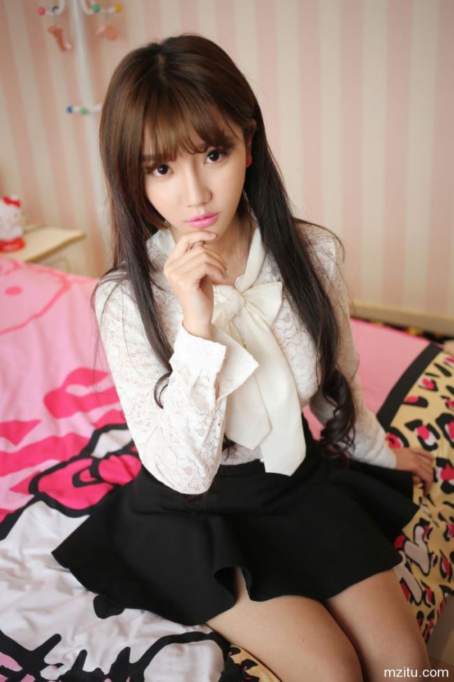 优星馆艾西Ashley白领职业装私房写真(3)(点击浏览下一张趣图)
