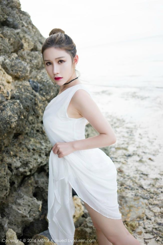 性感女神于姬白色纱裙尽显玲珑曲线唯美写真(6)(点击浏览下一张趣图)
