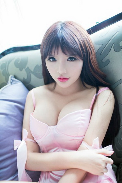 女星汇wag333 明星ps图片合成图片(点击浏览下一张趣图)
