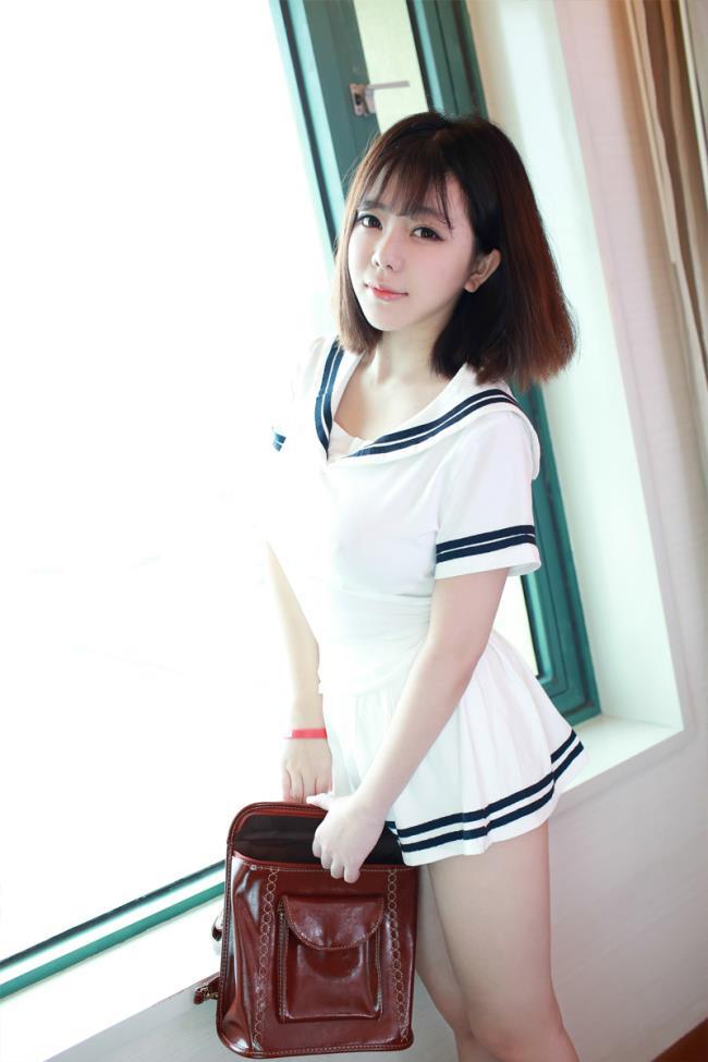 刘飞儿Faye童颜巨乳大尺度私房照(10)(点击浏览下一张趣图)