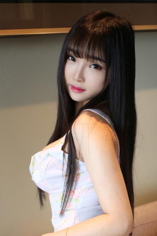 夏瑶baby大胸妹子性感妩媚女神私房照(4)(点击浏览下一张趣图)