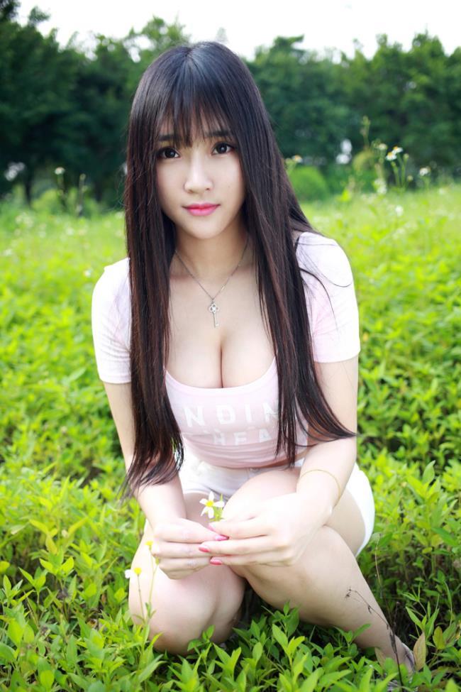 夏瑶baby清纯女神户外爆乳写真(2)(点击浏览下一张趣图)