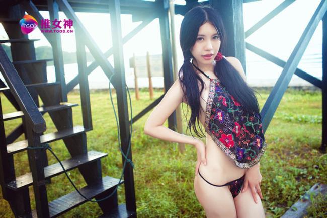 推女神绮里嘉ula人体艺术魅力四射性感迷人写真图片(6)(点击浏览下一张趣图)
