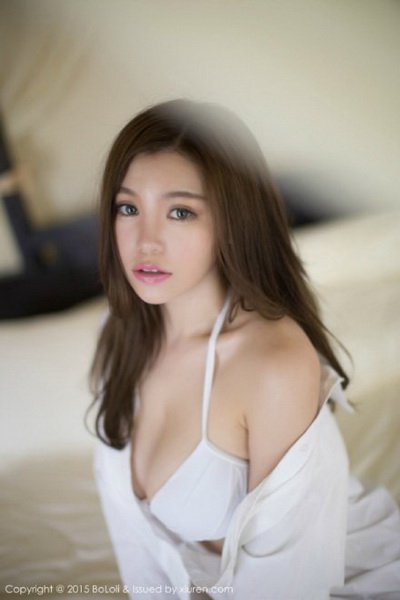夏洛特烦恼游艇大胸女 夏洛特烦恼王智游泳(2)(点击浏览下一张趣图)
