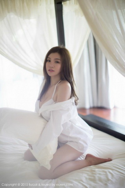 夏洛特烦恼游艇大胸女 夏洛特烦恼王智游泳(9)(点击浏览下一张趣图)
