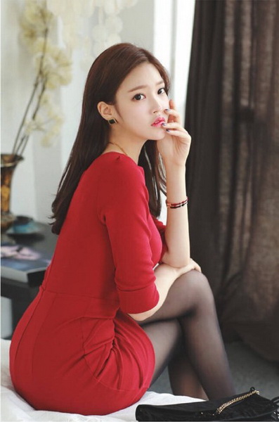莲妹下限枫帐图片 莲妹妹子无节操下限cos漏尿play(5)(点击浏览下一张趣图)