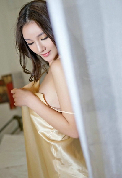 王爷挨板子皇上心疼 王爷命根子图片欣赏(2)(点击浏览下一张趣图)