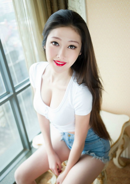人初乳图片 妈妈母乳初乳图片(点击浏览下一张趣图)