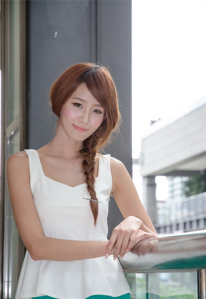 嗯好痛饶了我吧 父女h肉曉雯 女儿被明德(3)(点击浏览下一张趣图)