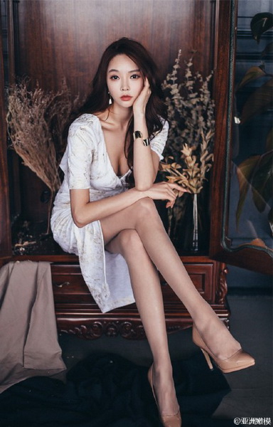 夜总会陪侍故事 夜总会训练图片 夜总会小姐怎么训练(9)(点击浏览下一张趣图)