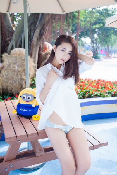 欧美欲妇乱图图片1 亚洲欧美另类图片 欧美美女与野兽图片(4)(点击浏览下一张趣图)