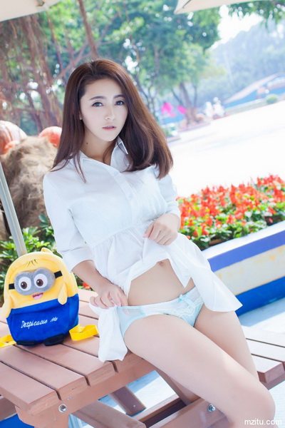 欧美欲妇乱图图片1 亚洲欧美另类图片 欧美美女与野兽图片(5)(点击浏览下一张趣图)