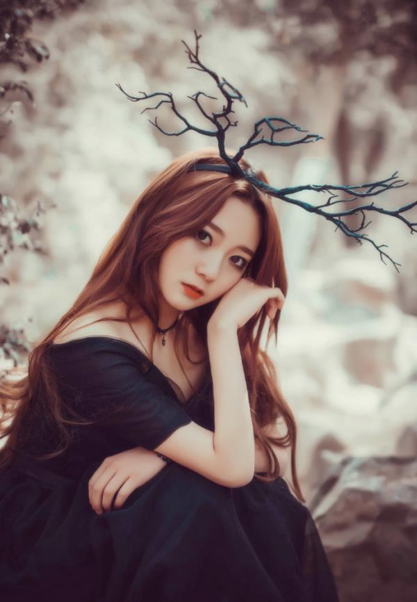 失落童话唯美清纯校园美女写真(点击浏览下一张趣图)
