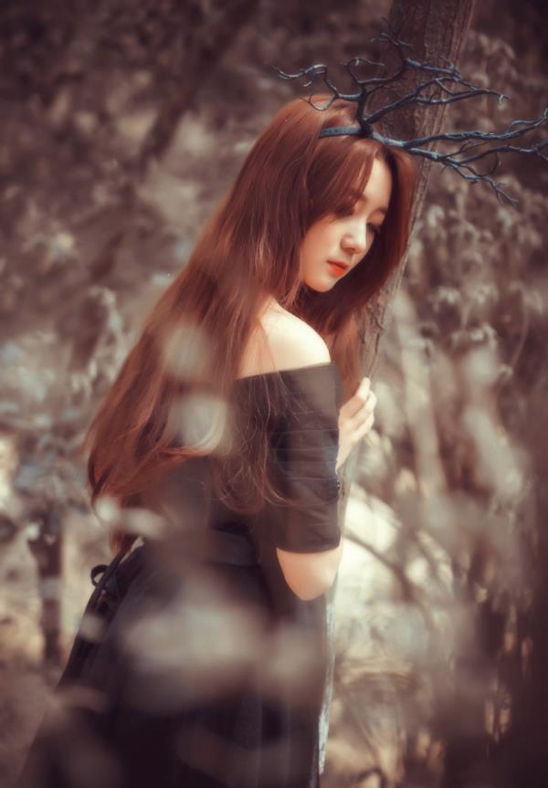 失落童话唯美清纯校园美女写真(9)(点击浏览下一张趣图)