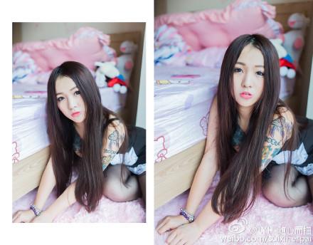 另类非主流性感美女制服诱惑写真(5)(点击浏览下一张趣图)
