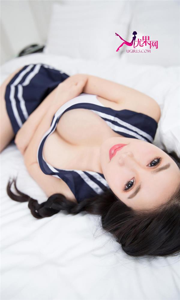 性感美女萱萱学生妹制服诱惑写真(9)(点击浏览下一张趣图)