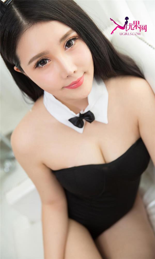 可爱萱萱兔女郎制服诱惑美女图片(5)(点击浏览下一张趣图)