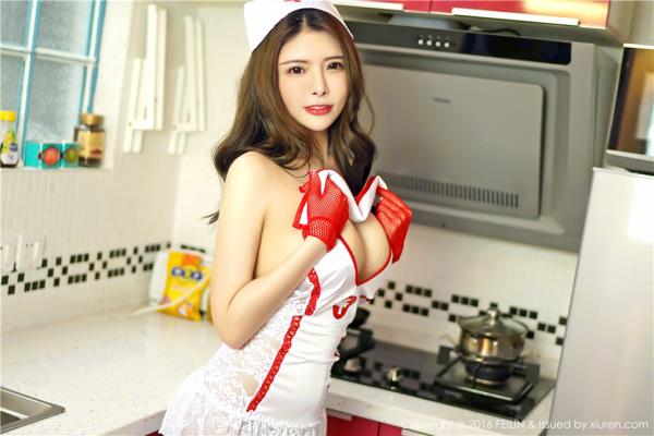 爆乳嫩模夏小秋秋秋情趣护士装居家诱惑图片(二）(2)(点击浏览下一张趣图)