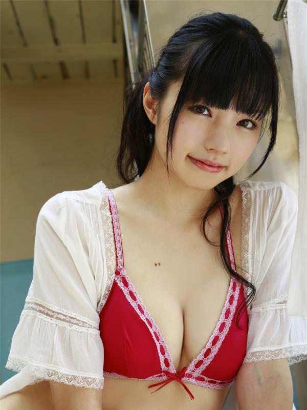 日本清纯比基尼美女白河優菜写真(点击浏览下一张趣图)