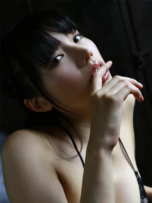 日本清纯比基尼美女白河優菜写真(2)(点击浏览下一张趣图)