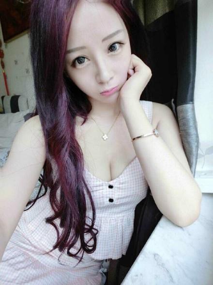 非主流大眼睛美女自拍生活照第二辑(点击浏览下一张趣图)