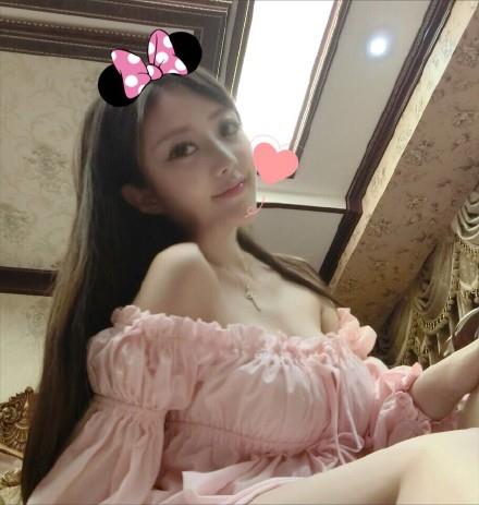 非主流大眼睛美女自拍生活照第一辑(4)(点击浏览下一张趣图)