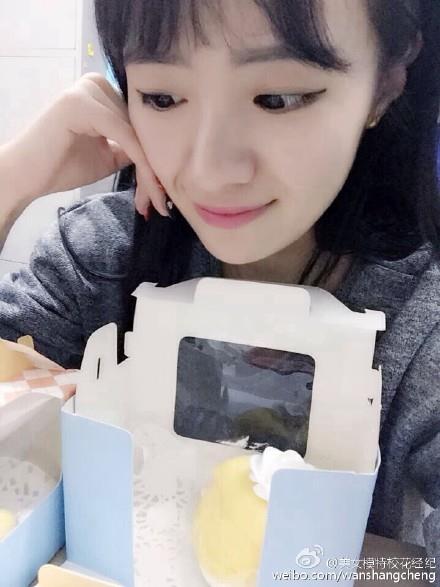 非主流大眼睛美女自拍生活照第一辑(6)(点击浏览下一张趣图)