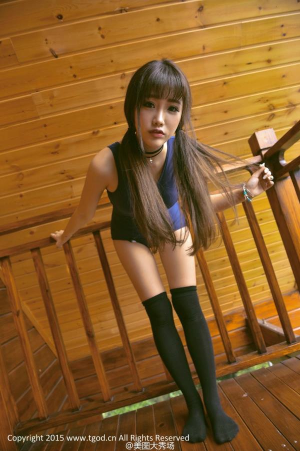 可爱美女性感连体衣楚楚动人诱惑写真(5)(点击浏览下一张趣图)