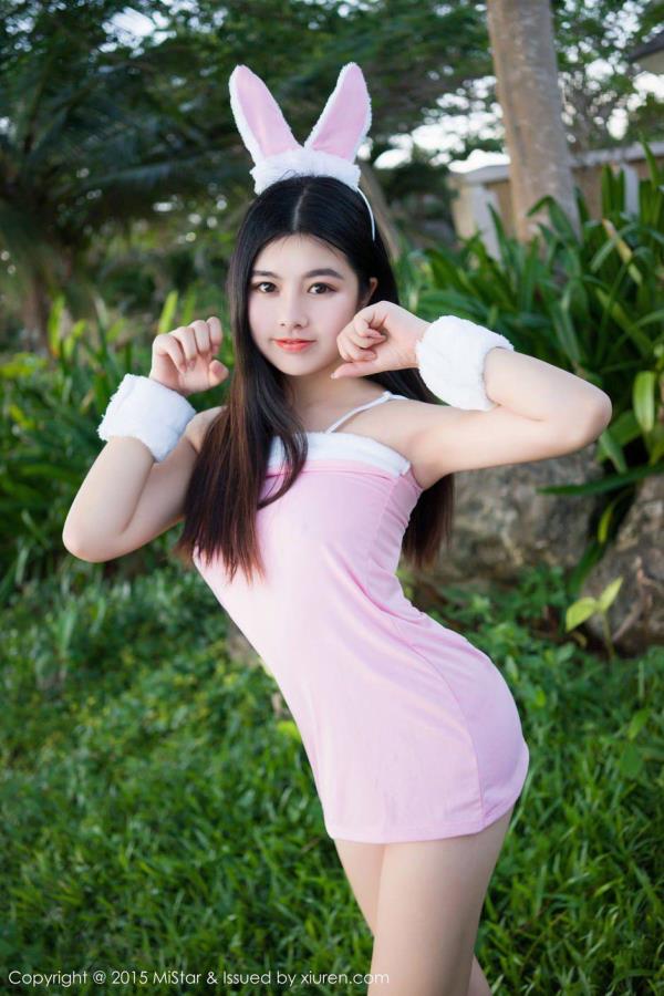 兔女郎娜露Selena性感大奶诱惑写真(7)(点击浏览下一张趣图)