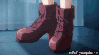 动漫美女邪恶福利漫画gif：屌丝偷看女神换衣服(点击浏览下一张趣图)