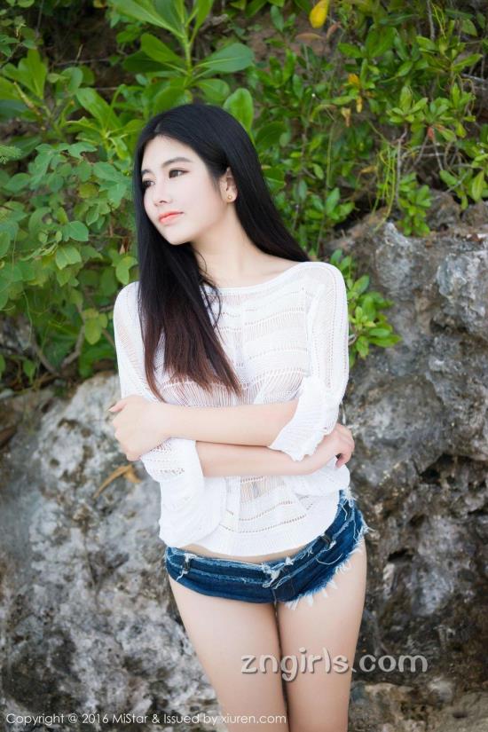 海贼王莫奈乳汁图:海贼王蕾贝卡汉化本(点击浏览下一张趣图)