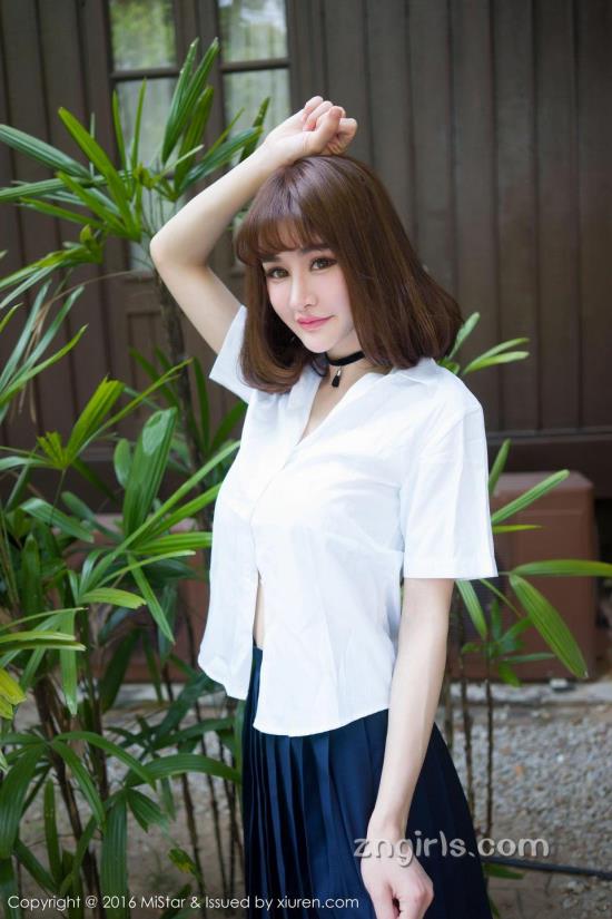 明星杂图吧:妹哥快见陶飞霏,妹见哥明星合成图(点击浏览下一张趣图)
