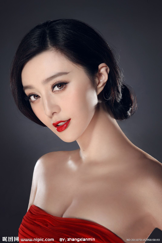 范冰冰飞机图:范冰冰的丑事图片(点击浏览下一张趣图)