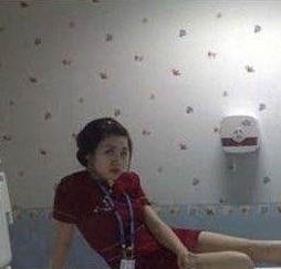 空姐沙发床可乐云:空姐不雅视频流出(7)(点击浏览下一张趣图)