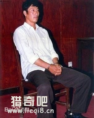 中国十大悍匪白宝山照片枪决图片(点击浏览下一张趣图)