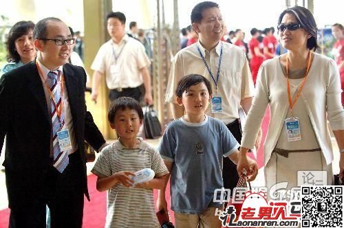 潘石屹的老婆资料照片:廖婧(点击浏览下一张趣图)